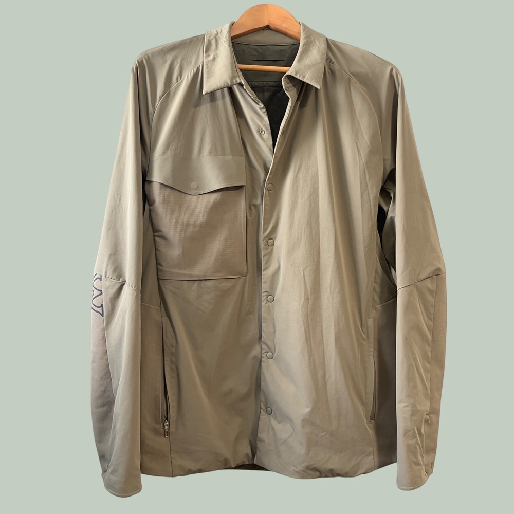 Lululemon Lab Mens Khaki Snap Front Technical Shirt Jacket Ripstop